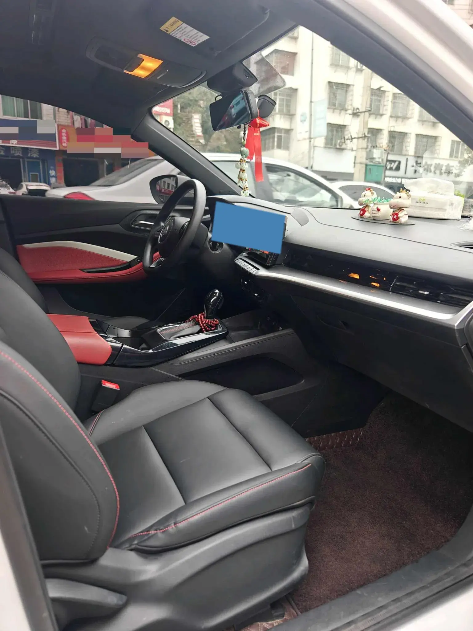 2021 MG 5 thumbnail 3