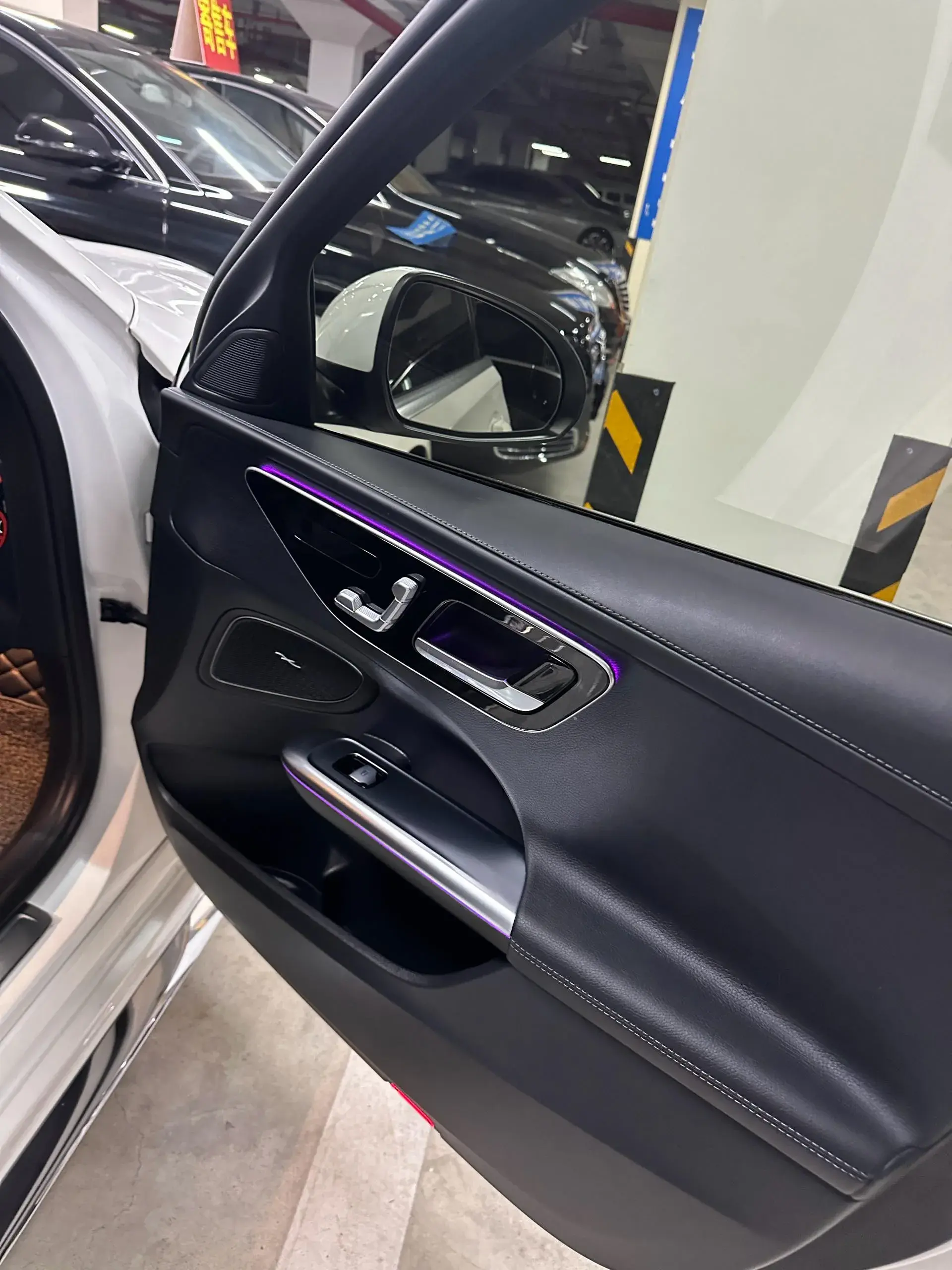 2022 MERCEDES-BENZ C thumbnail 3