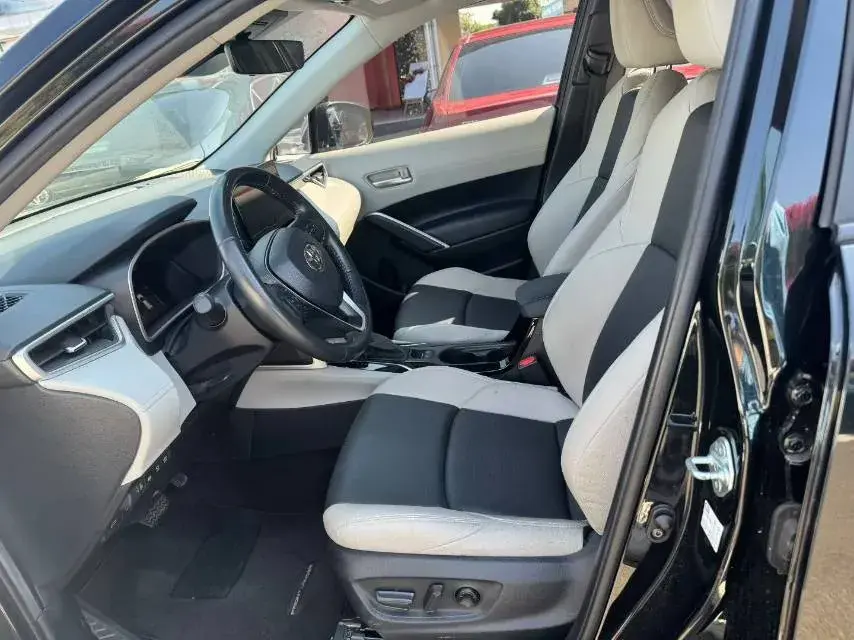 2023 TOYOTA FRONTLANDER thumbnail 4