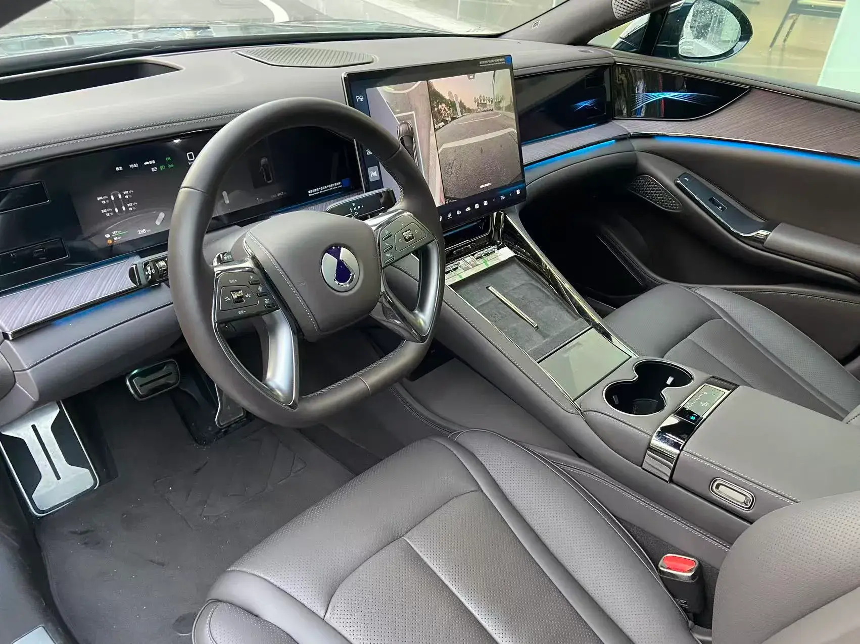 2024 DENZA DENZAZ9 thumbnail 4