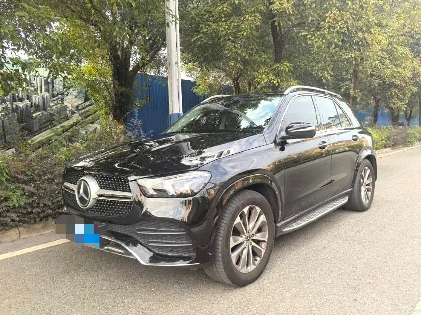 2023 MERCEDES-BENZ GLE view 1