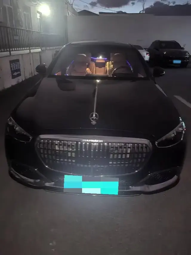 2023 MERCEDES-BENZ MAYBACH thumbnail 2