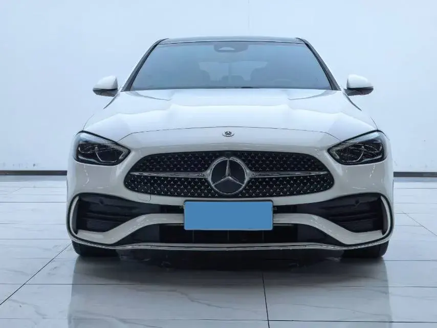 2025 MERCEDES-BENZ C thumbnail 2