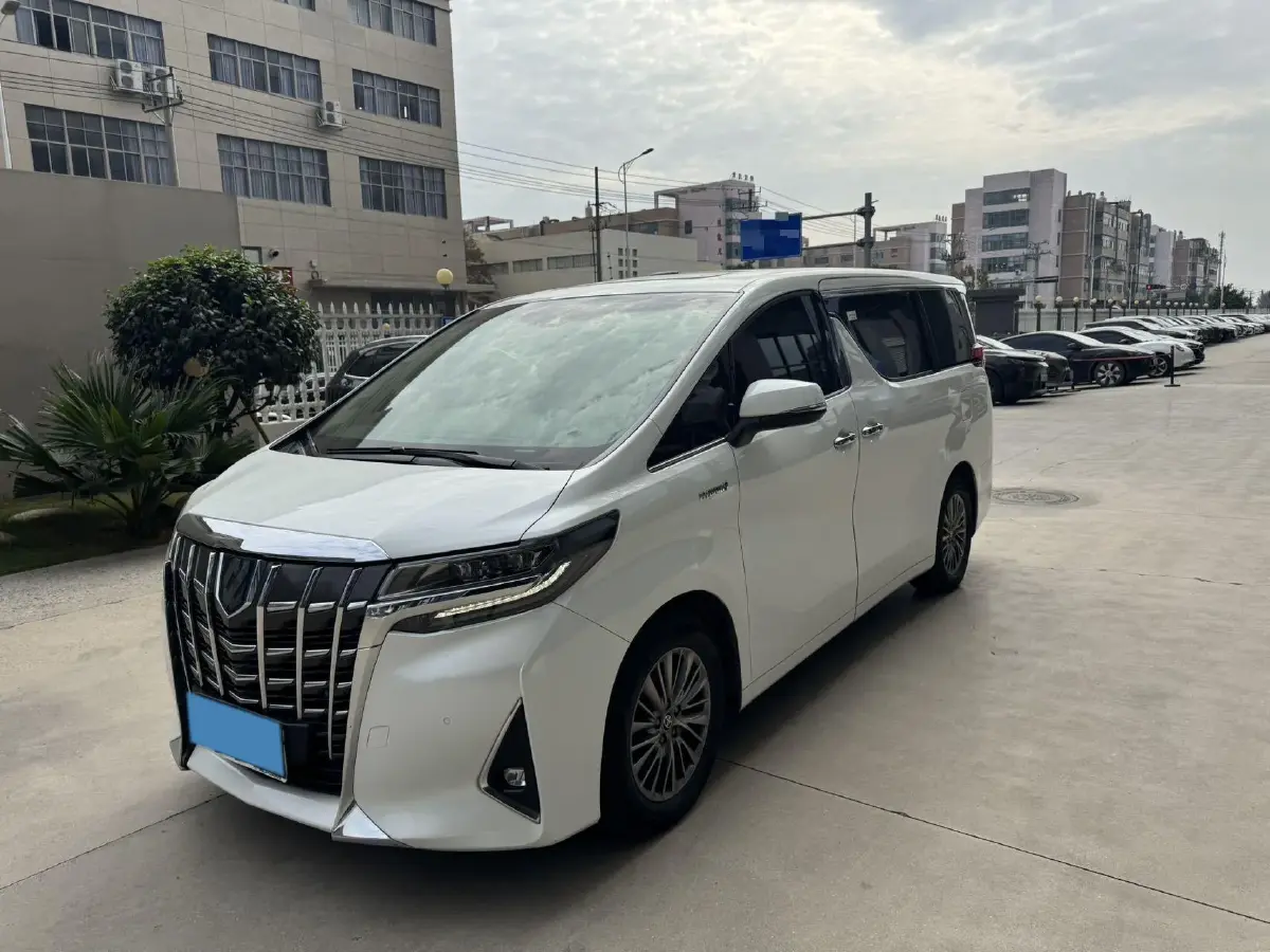 2021 Toyota Alphard 2.5L 117HP L4 E-CVT Hybrid