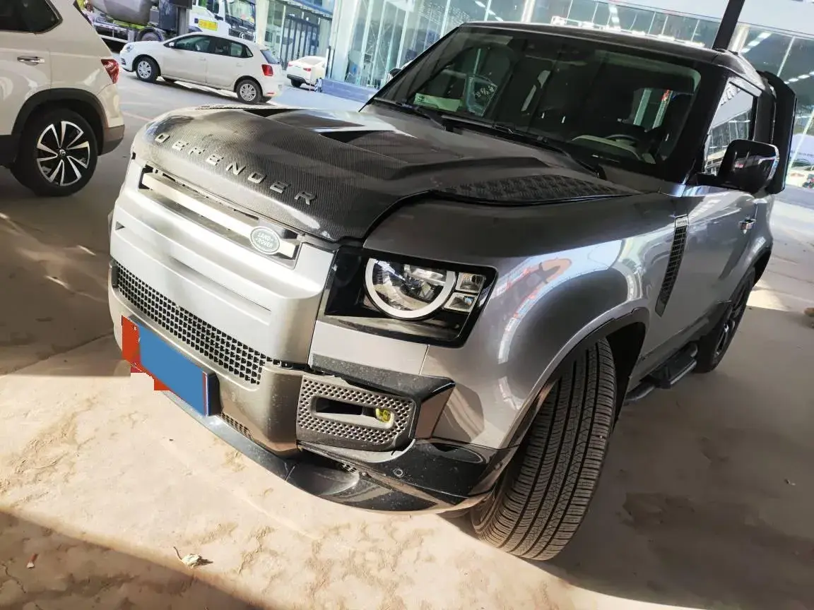 2021 Land Rover Defender 3.0T 400HP L6 8AT