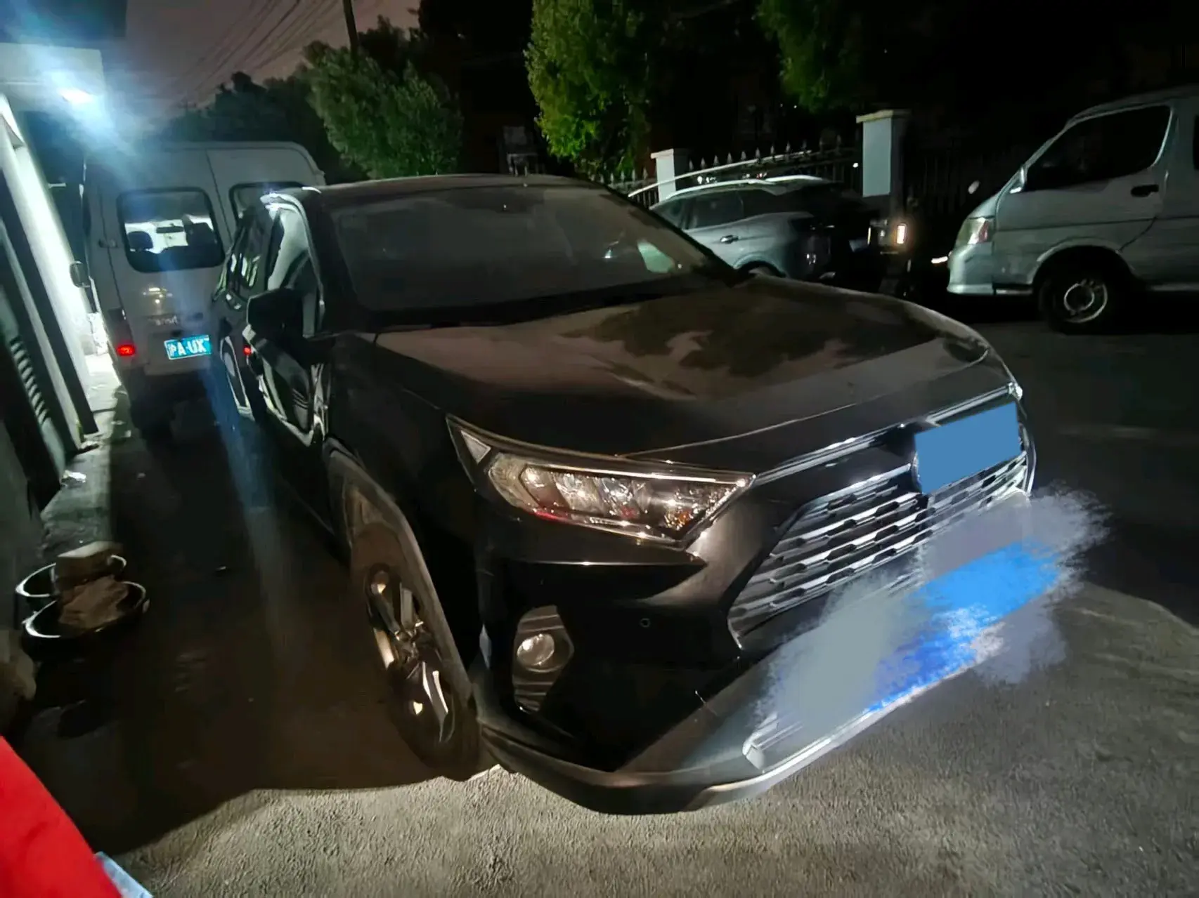 2020 TOYOTA RAV4 thumbnail 2