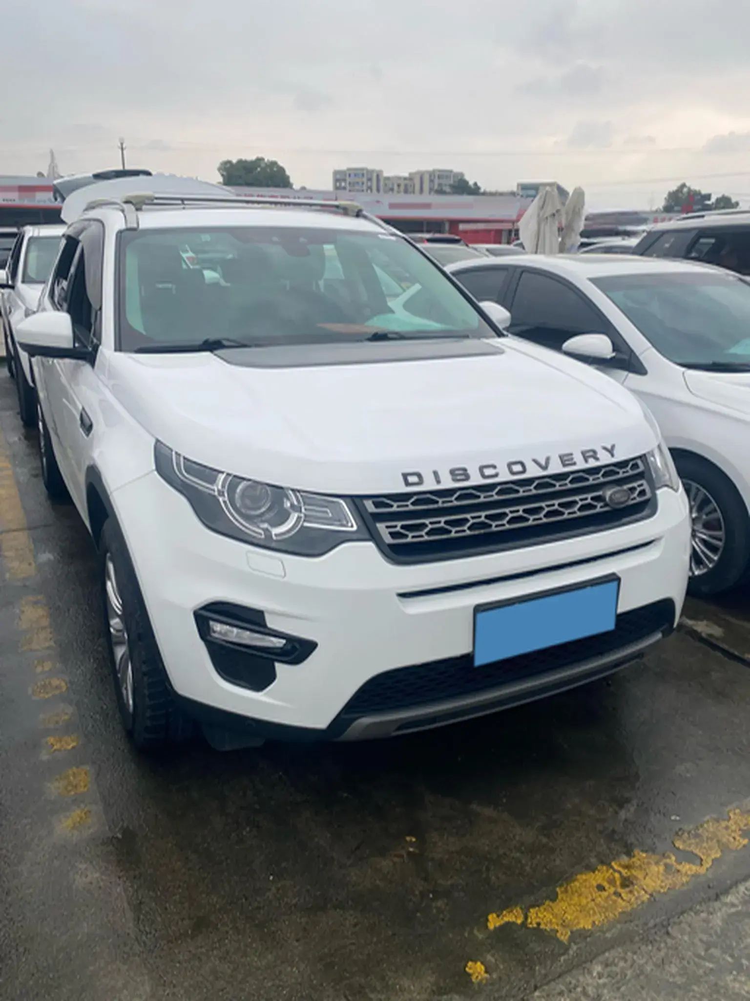 2018 LAND ROVER thumbnail 2