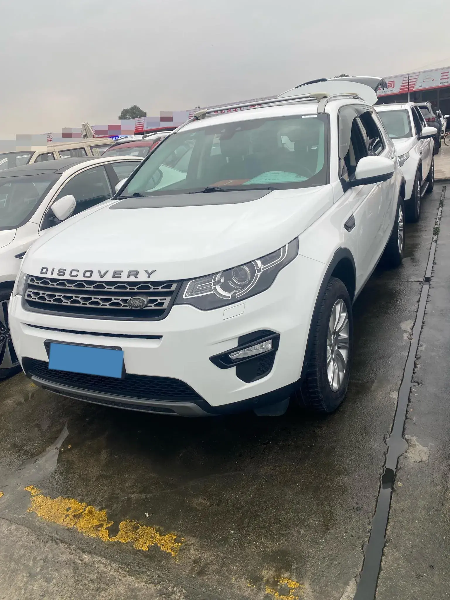 2018 LAND ROVER view 1