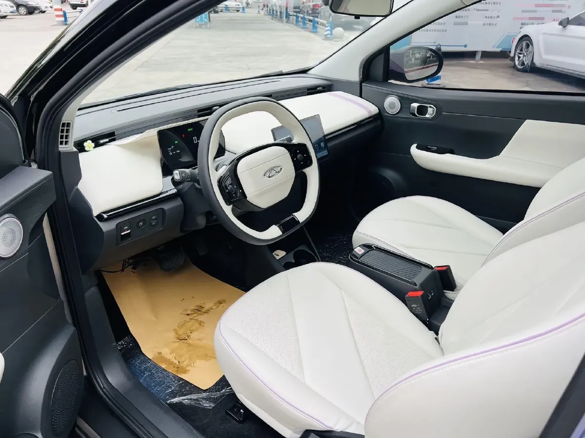 2024 Ruichi Auto EC35 BEV 38.64KWH,autocango,china used car exporter,china ev exporter,chinese used car exporter,chinese used ev exporter