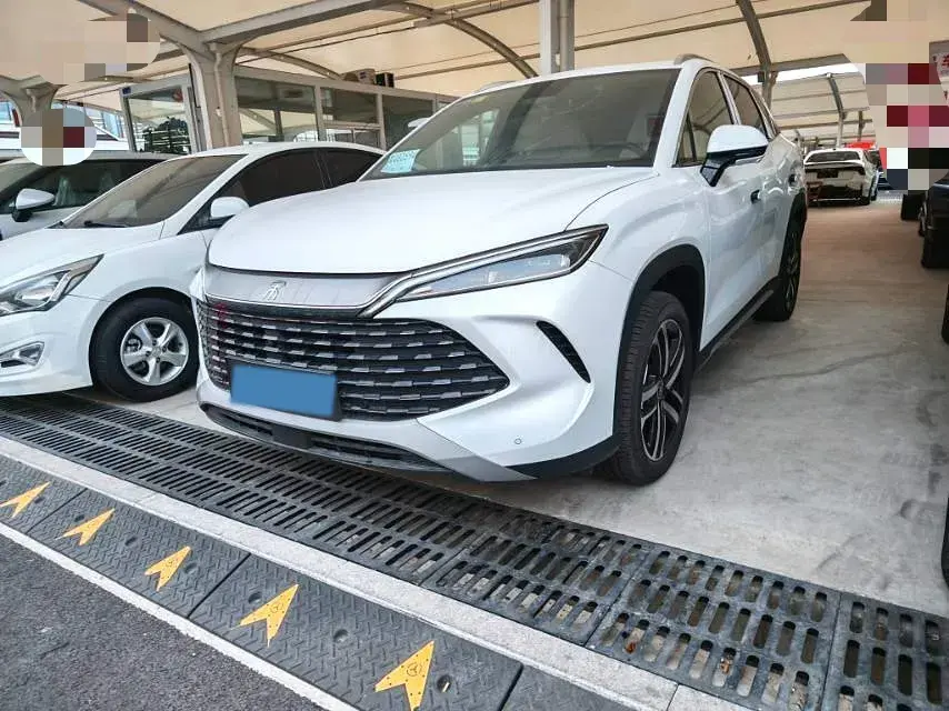 2024 BYD SongL DM-i 1.5L 101HP L4 E-CVT PHEV 18.3KWH