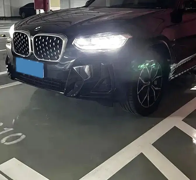 2022 BMW X4 2.0T 245HP L4 8AT,autocango,china used car exporter,china ev exporter,chinese used car exporter,chinese used ev exporter