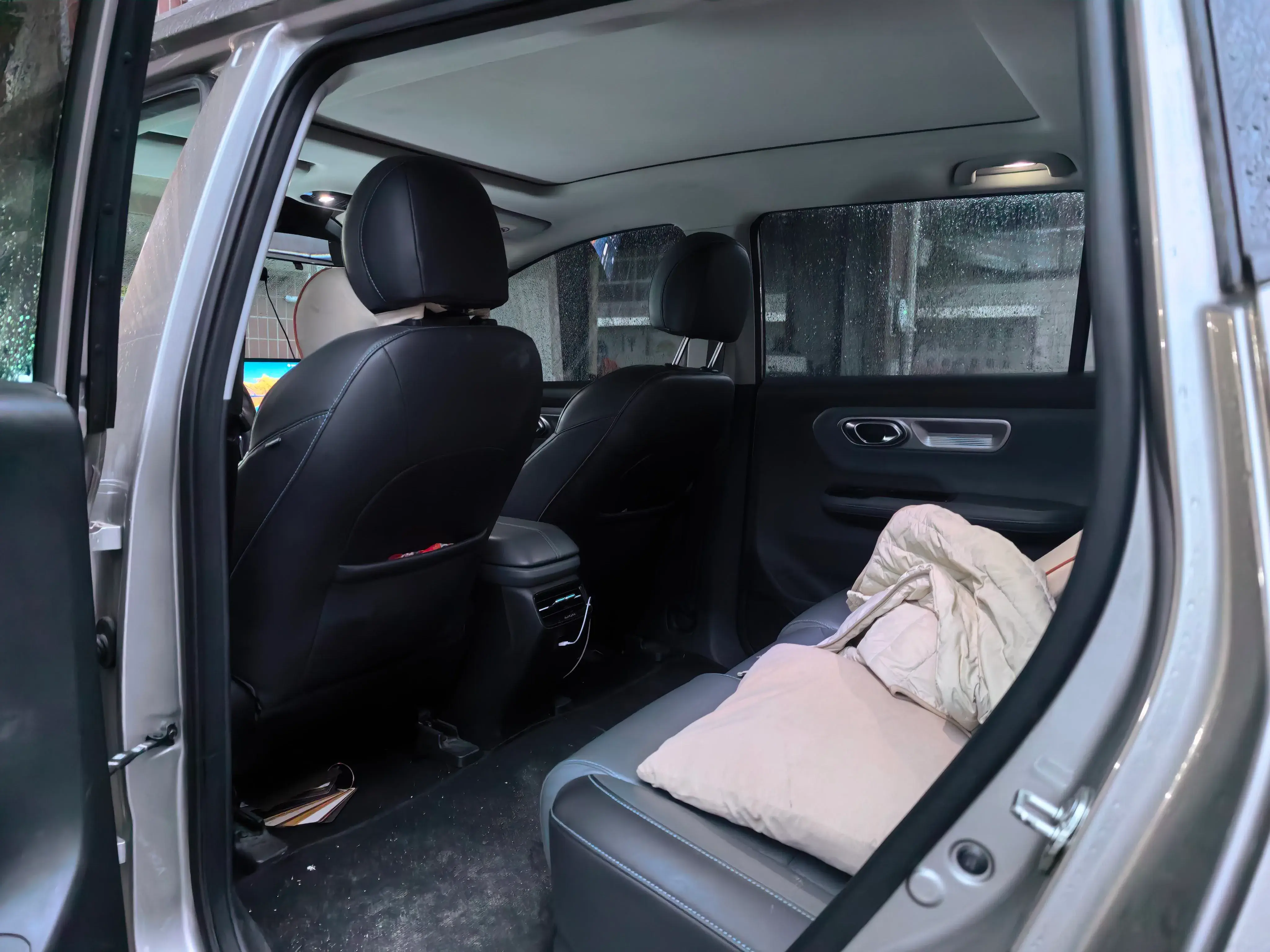 2023 AION S thumbnail 3