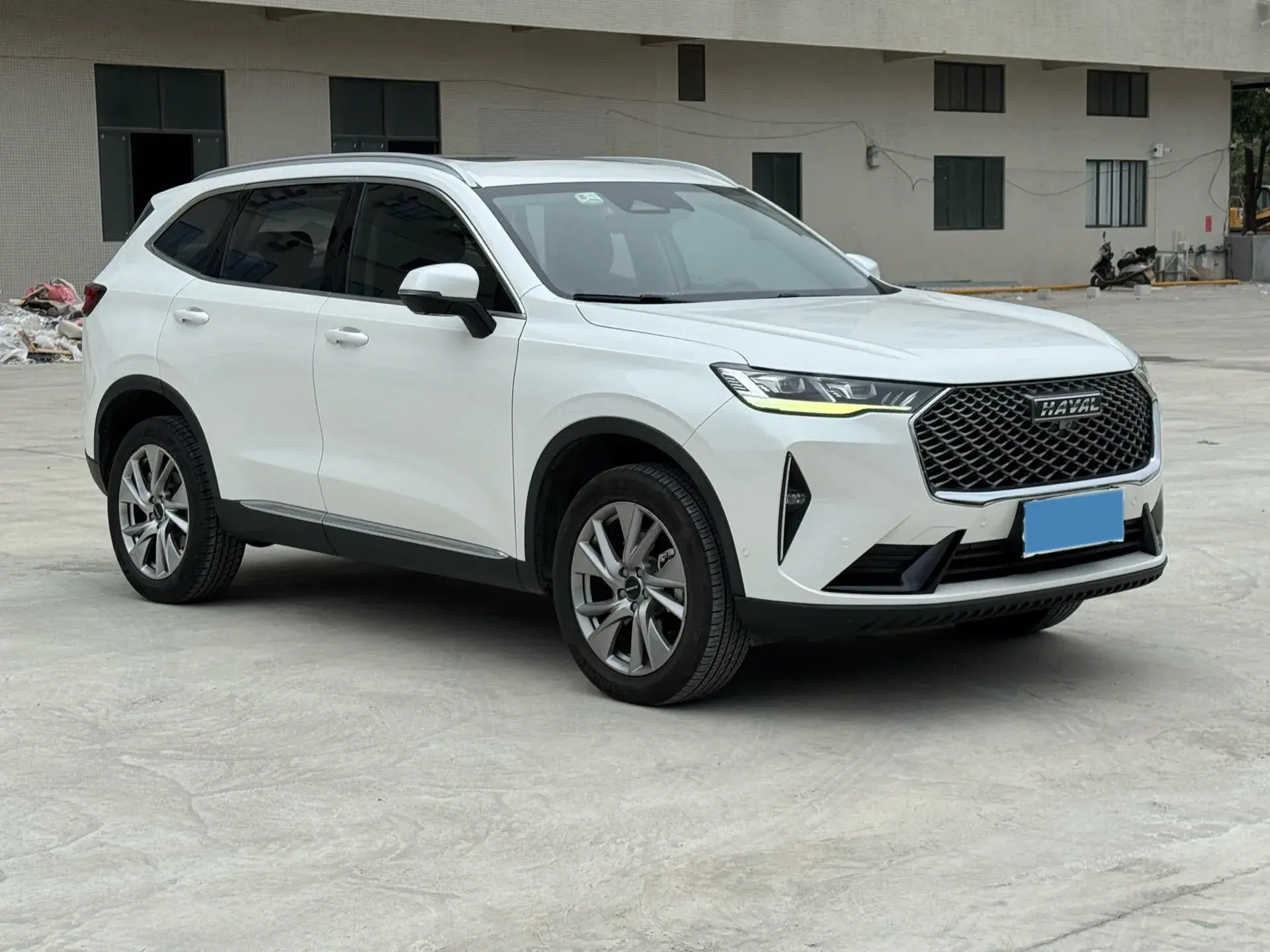 2021 HAVAL H6 thumbnail 3