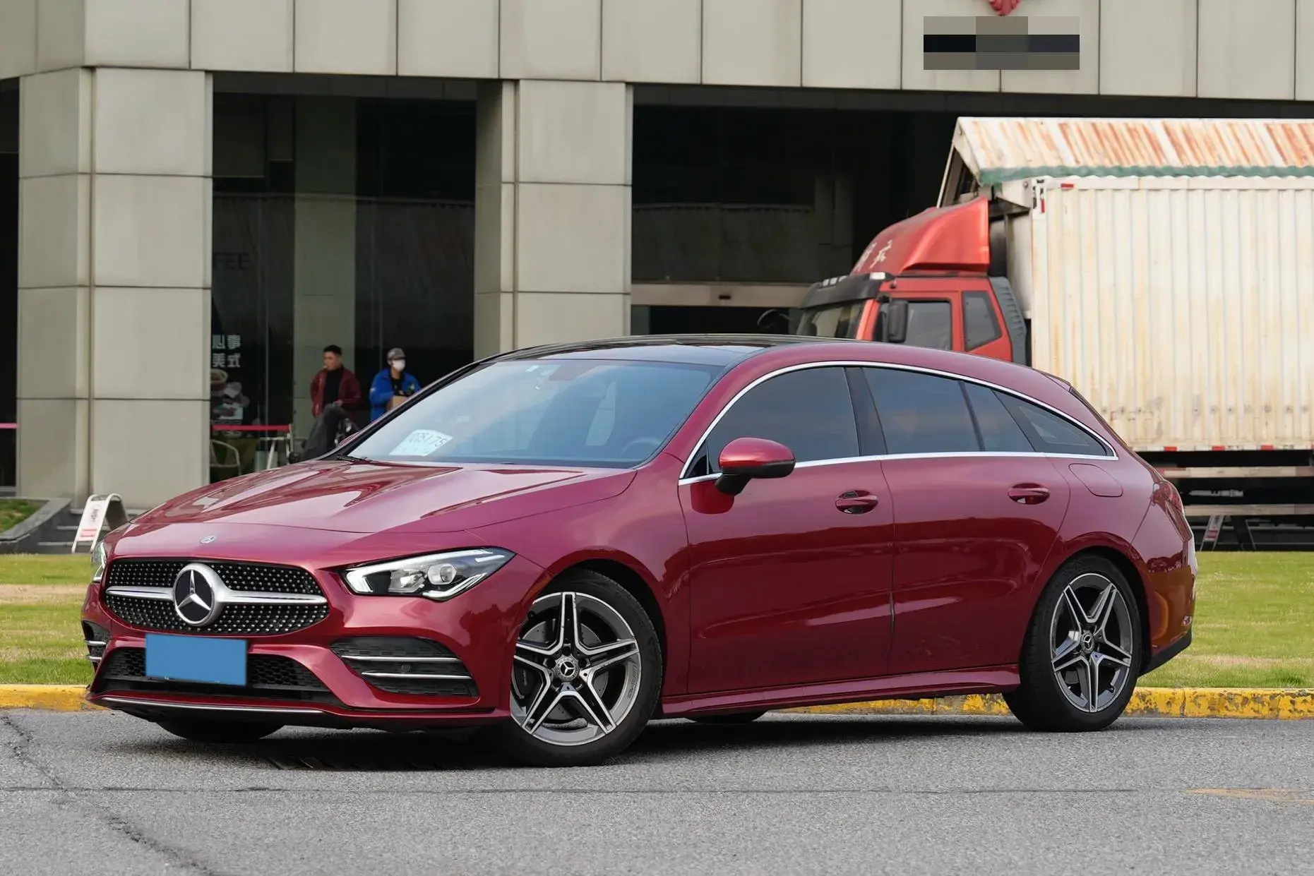 2020 MERCEDES-BENZ CLA view 1