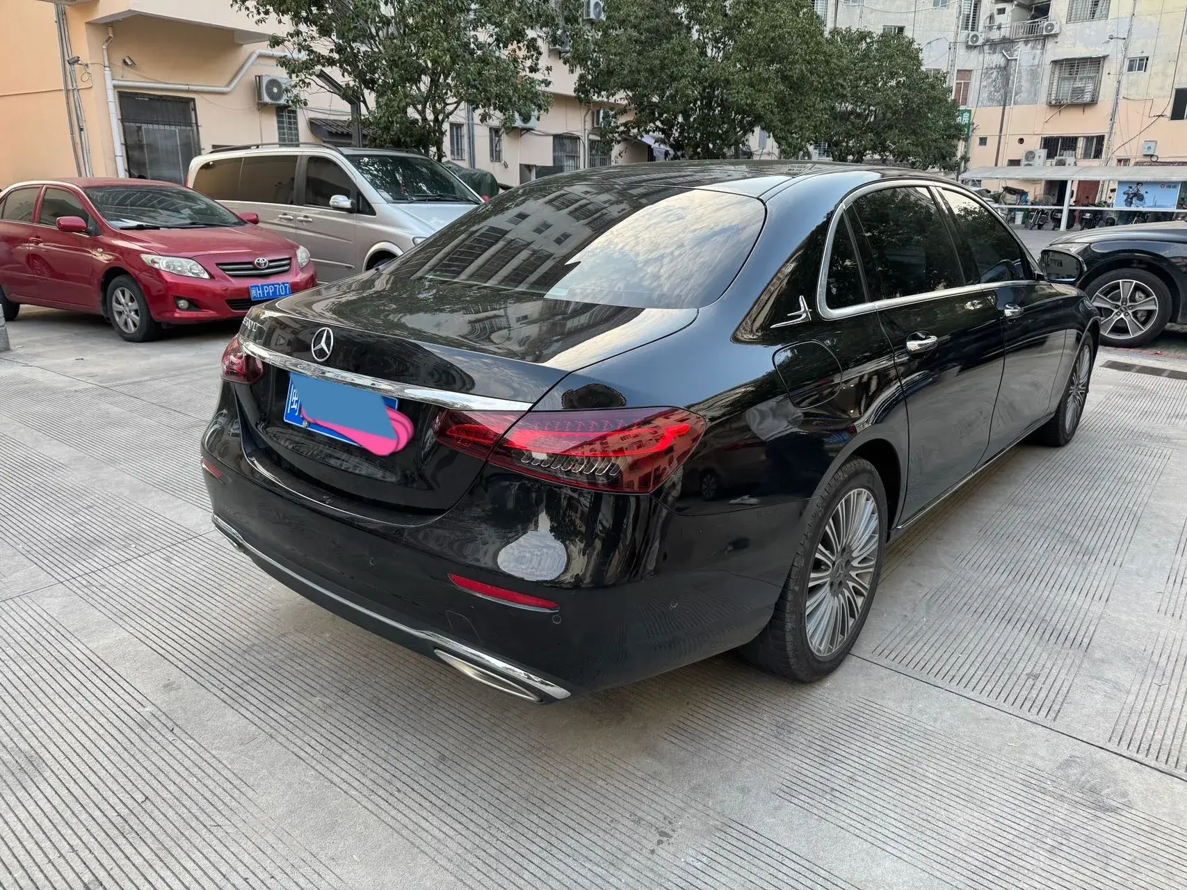 2021 MERCEDES-BENZ E thumbnail 3