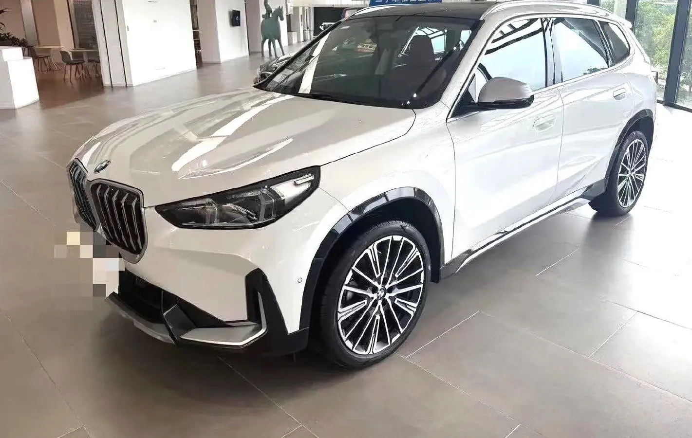 2023 BMW X1 2.0T 204HP L4 7DCT