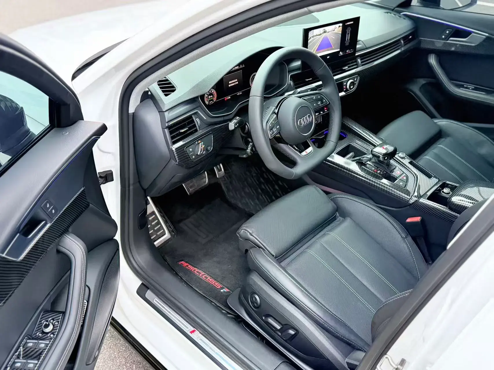 2022 AUDI A4L thumbnail 4