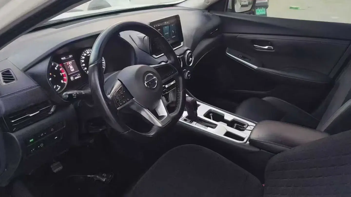 2020 NISSAN SYLPHY thumbnail 3