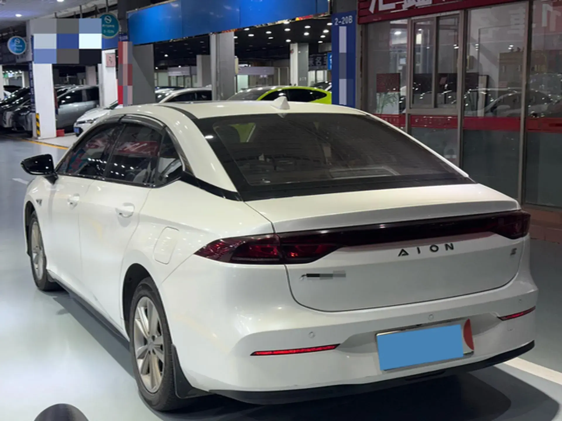 2022 AION S thumbnail 3