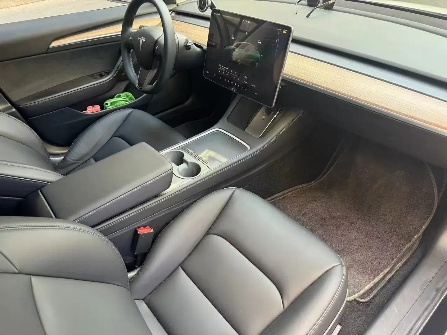 2021 TESLA MODEL thumbnail 3