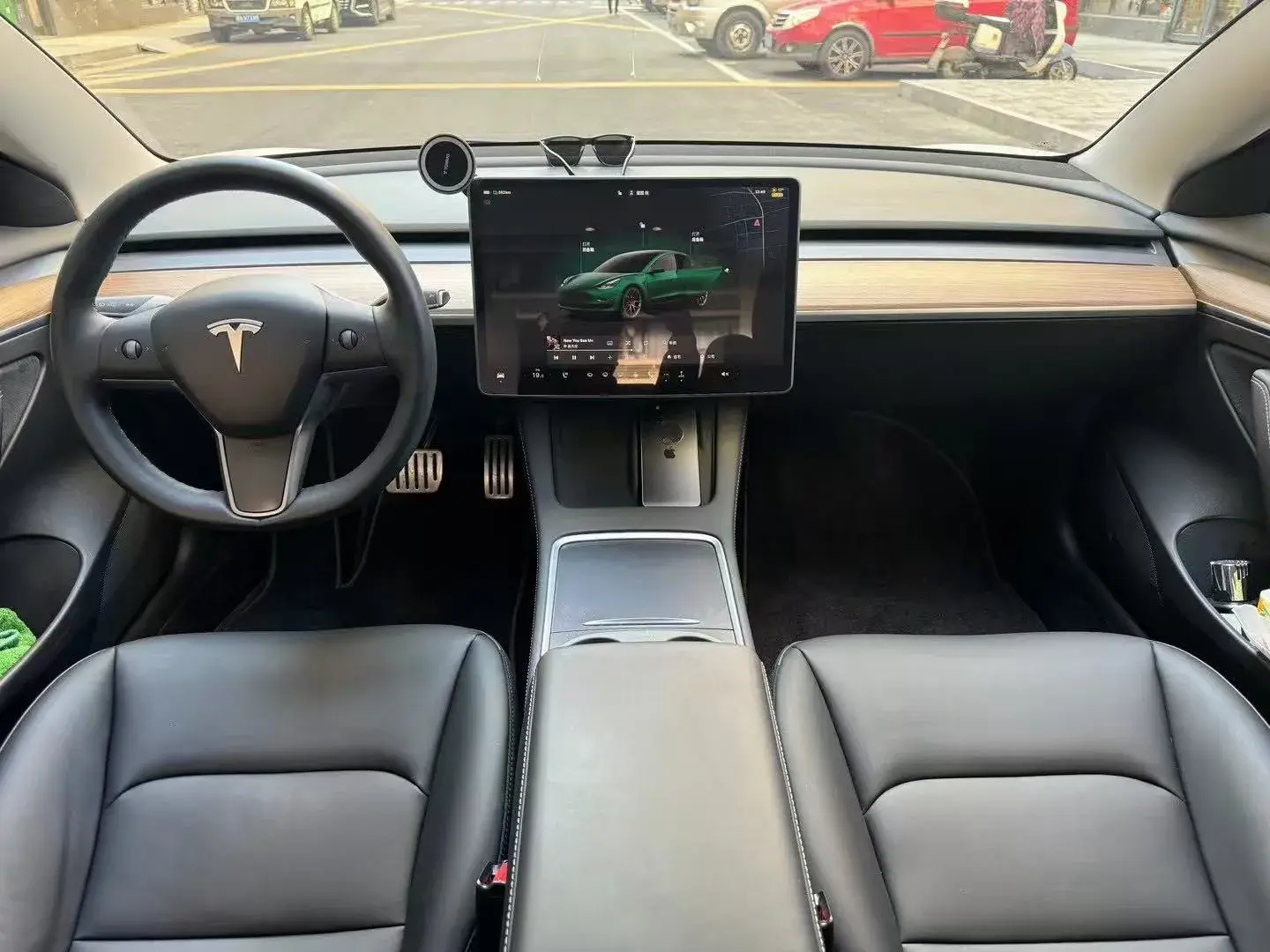 2021 TESLA MODEL thumbnail 4