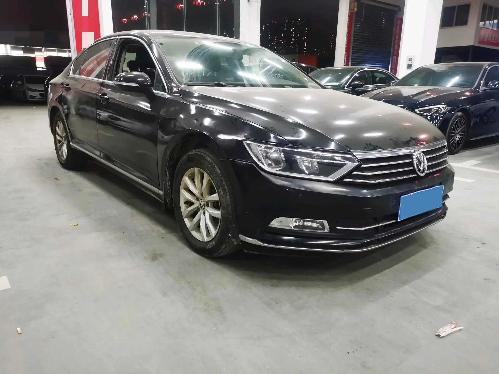 2018 VOLKSWAGEN MAGOTAN thumbnail 3