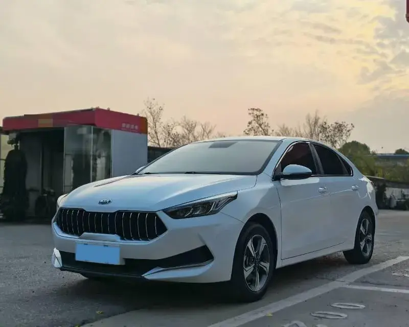 2020 Kia K3 1.5L 115HP L4 CVT