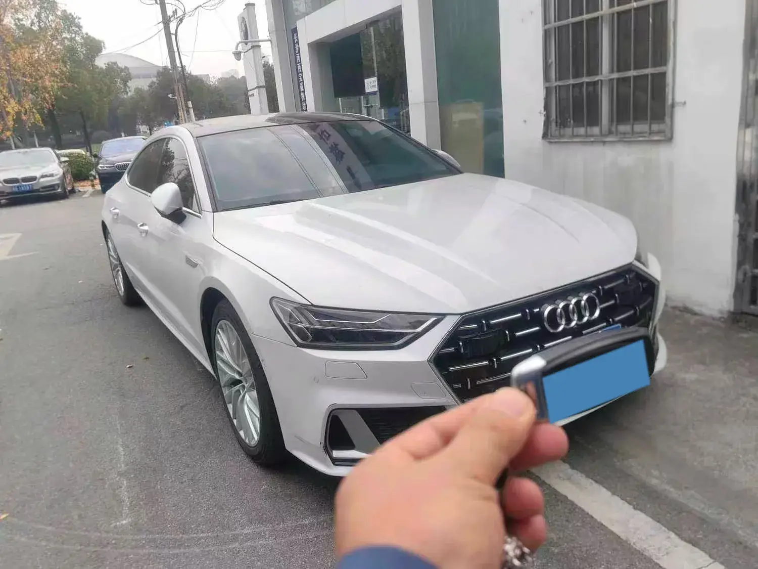 2022 AUDI A7L thumbnail 3