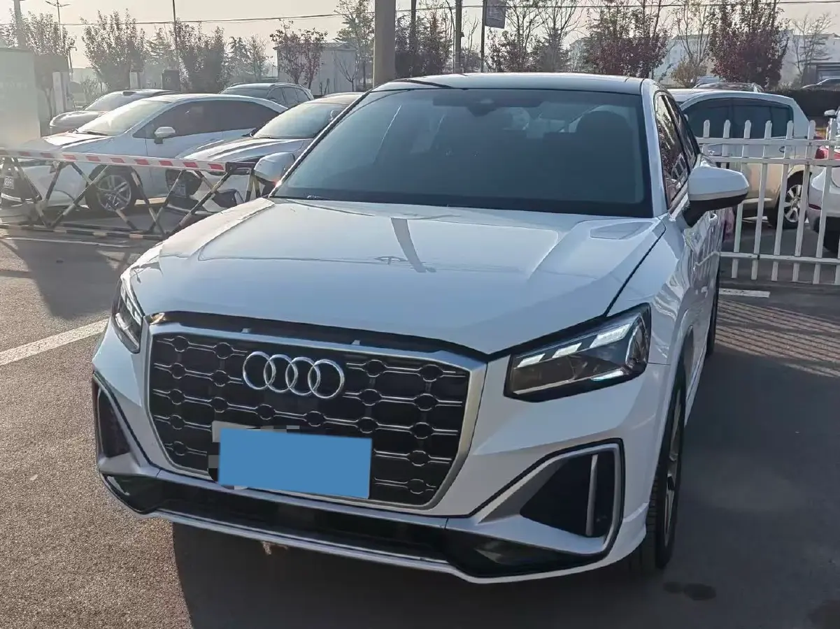2022 Audi Q2L 1.4T 150HP L4 7DCT