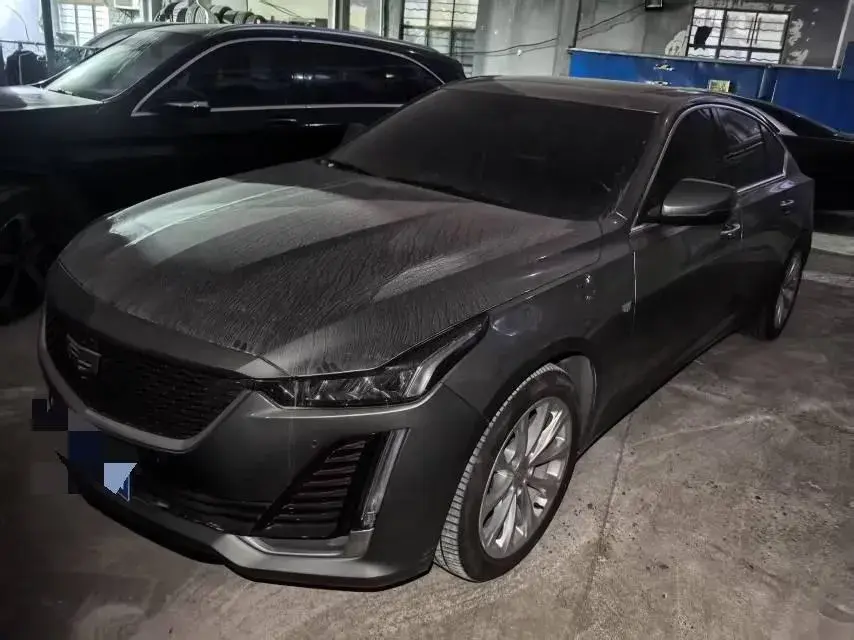 2023 Cadillac CT5 2.0T 237HP L4 10AT