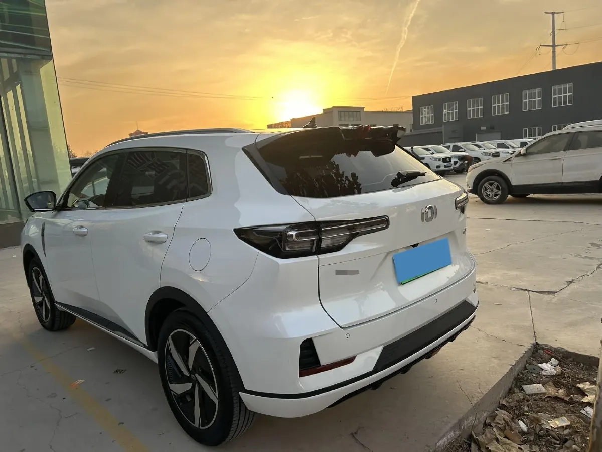 2023 Venucia Grand V DD-i 1.5T 163HP L4 E-CVT PHEV 18.4KWH,autocango,china used car exporter,china ev exporter,chinese used car exporter,chinese used ev exporter