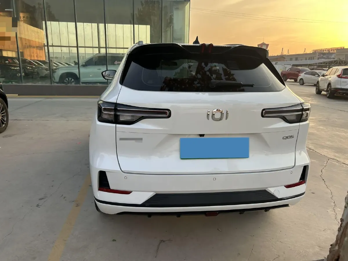2023 Venucia Grand V DD-i 1.5T 163HP L4 E-CVT PHEV 18.4KWH,autocango,china used car exporter,china ev exporter,chinese used car exporter,chinese used ev exporter