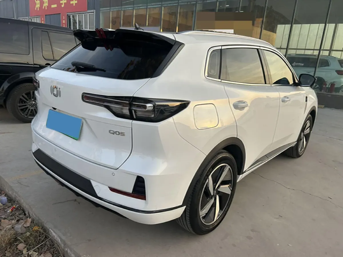 2023 Venucia Grand V DD-i 1.5T 163HP L4 E-CVT PHEV 18.4KWH,autocango,china used car exporter,china ev exporter,chinese used car exporter,chinese used ev exporter