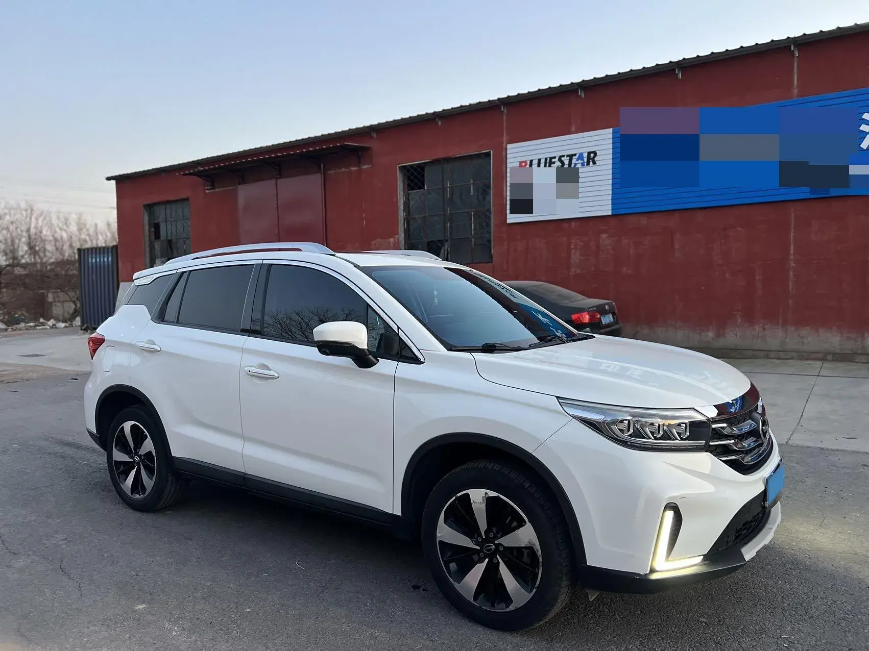 2019 GAC TRUMPCHI thumbnail 3