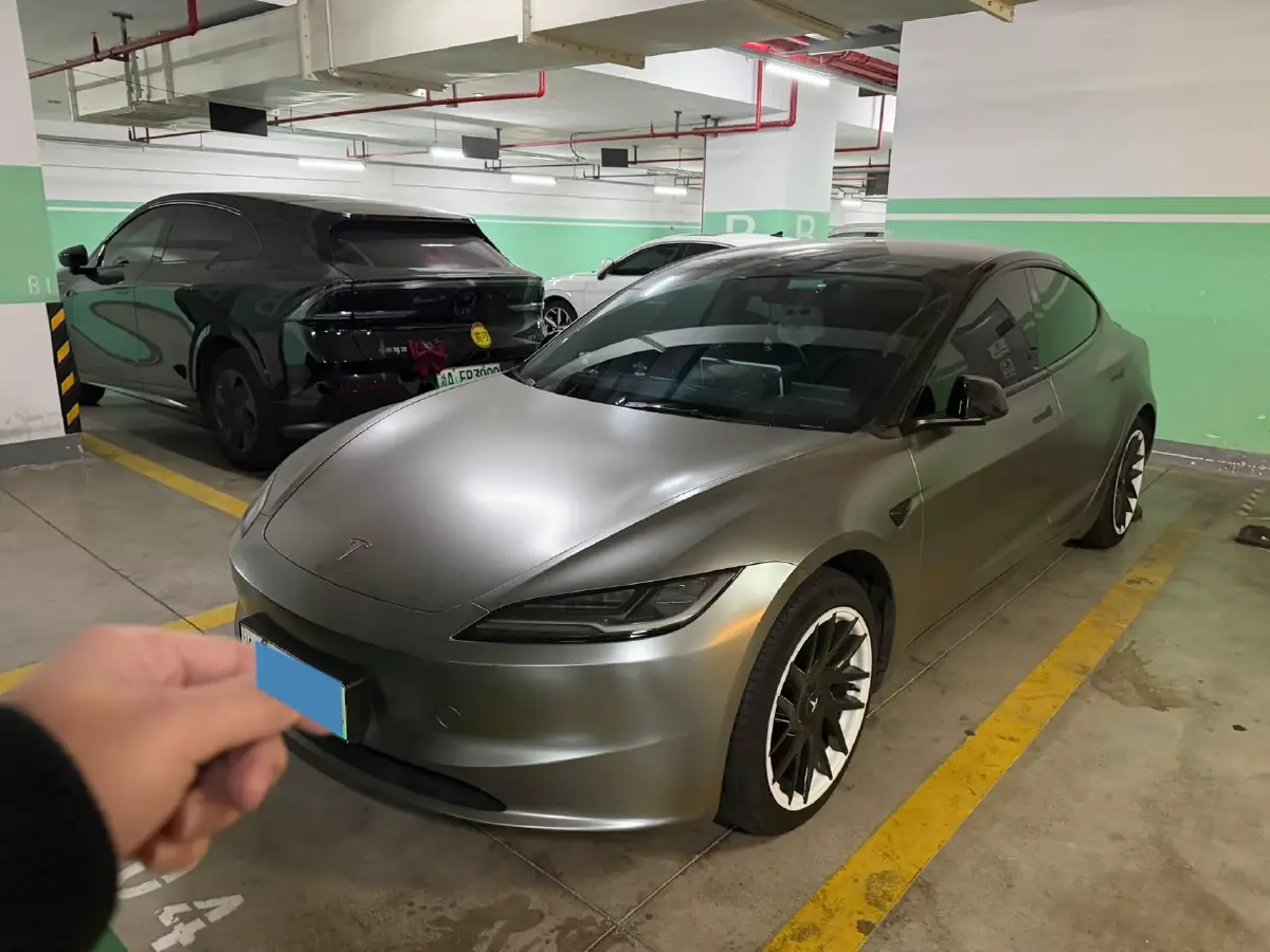 2023 HYPTEC GT BEV 80KWH