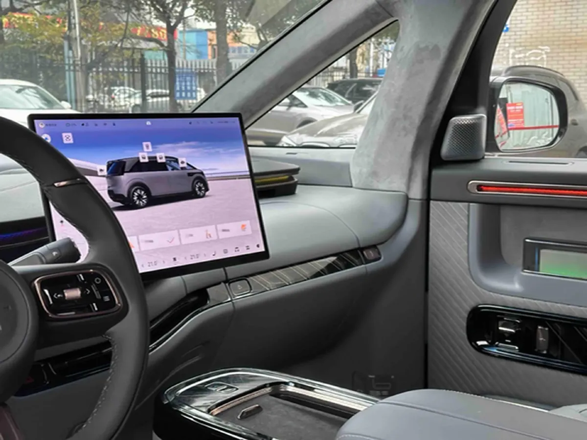 2025 Zeekr MIX BEV 102KWH,autocango,china used car exporter,china ev exporter,chinese used car exporter,chinese used ev exporter