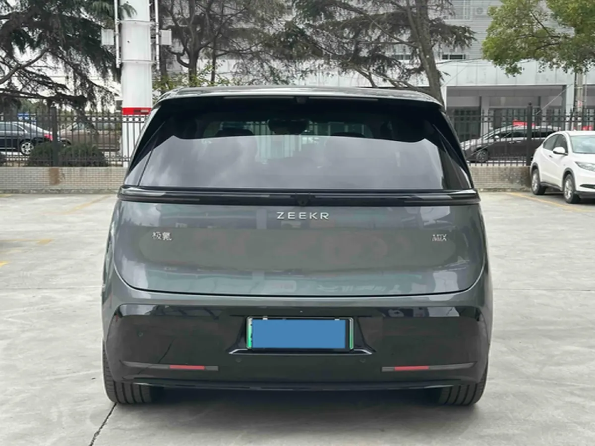 2025 Zeekr MIX BEV 102KWH,autocango,china used car exporter,china ev exporter,chinese used car exporter,chinese used ev exporter