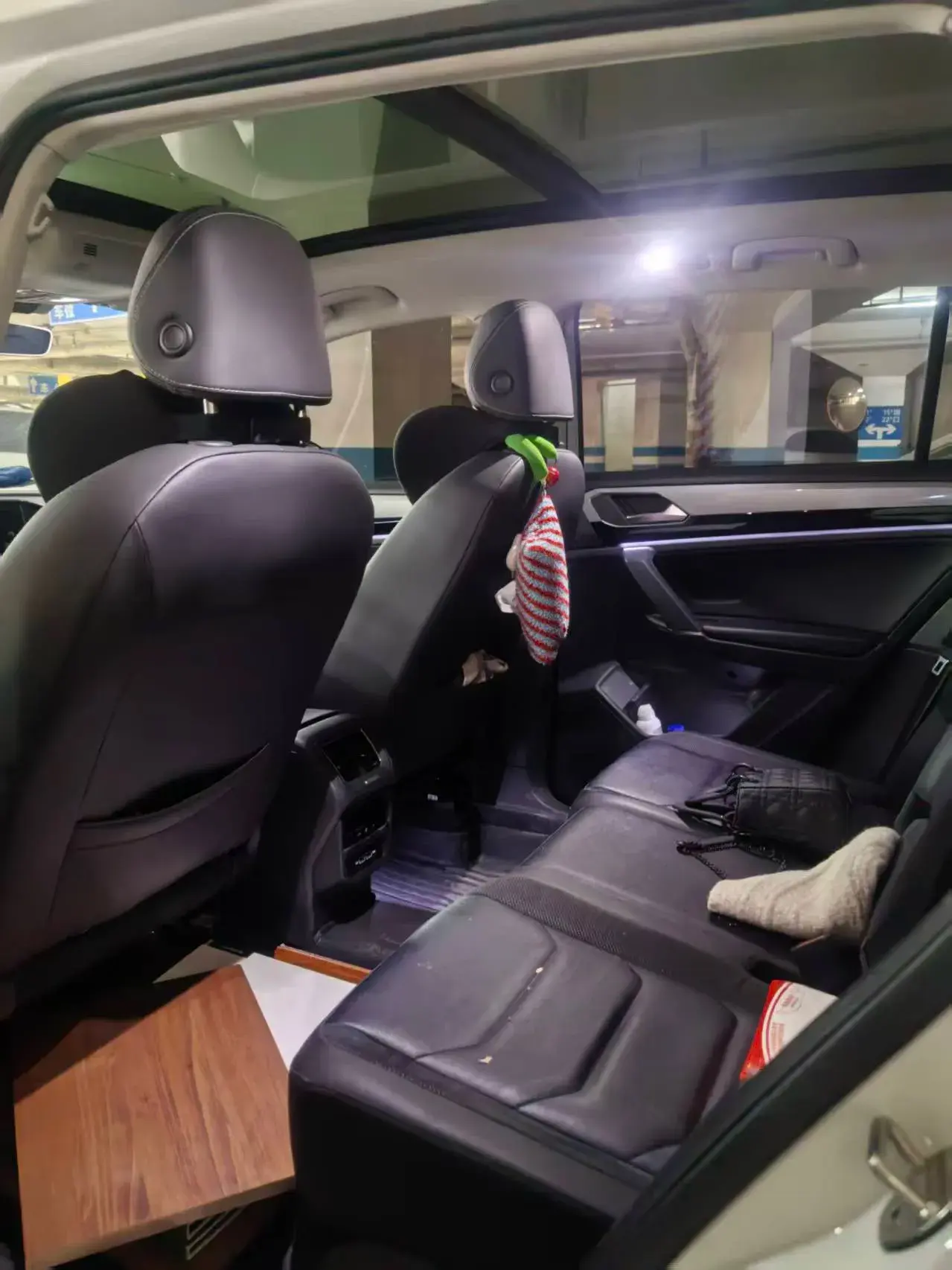 2020 VOLKSWAGEN TAYRON thumbnail 4