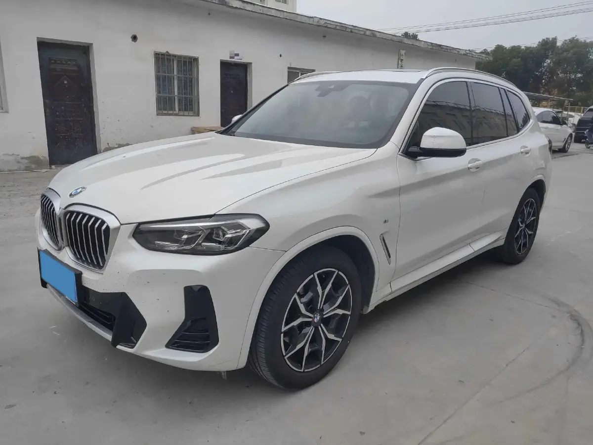 2022 BMW X3 2.0T 184HP L4 8AT
