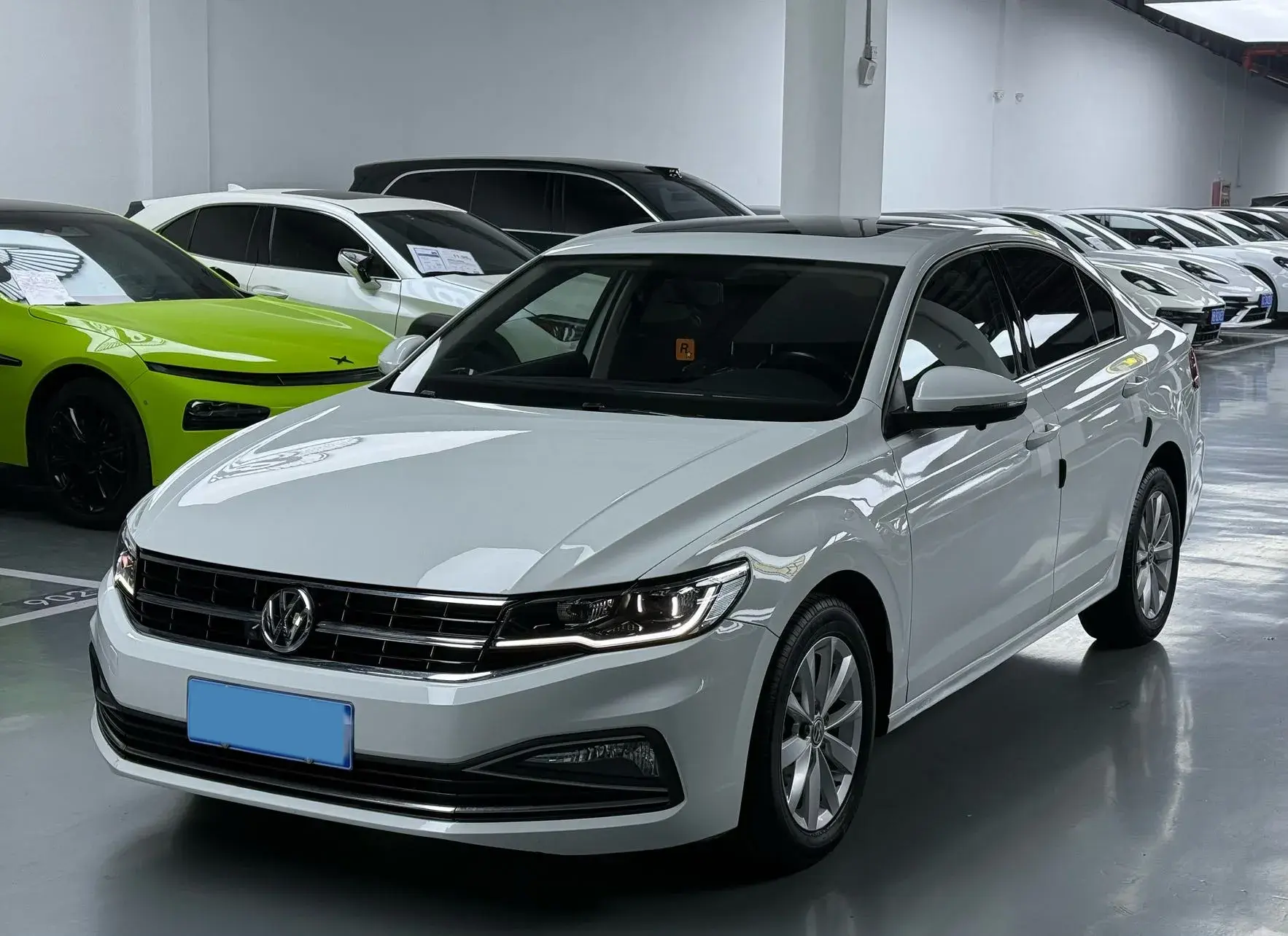 2020 VOLKSWAGEN BORA view 1