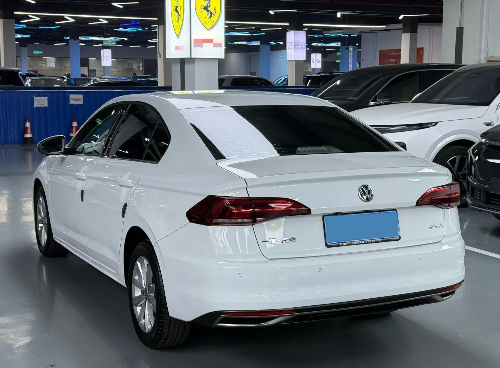 2020 VOLKSWAGEN BORA thumbnail 4