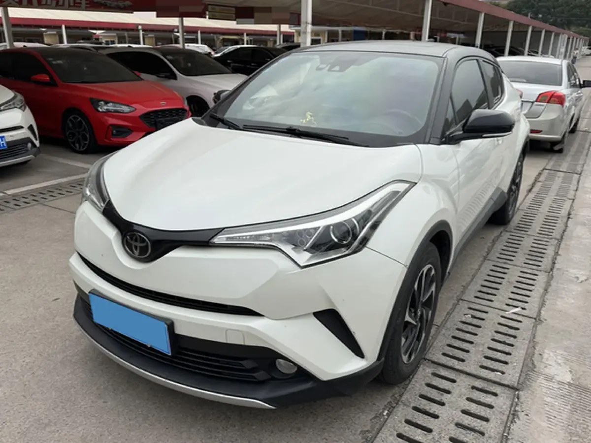 2018 Toyota C-HR 2.0L 171HP L4 CVT