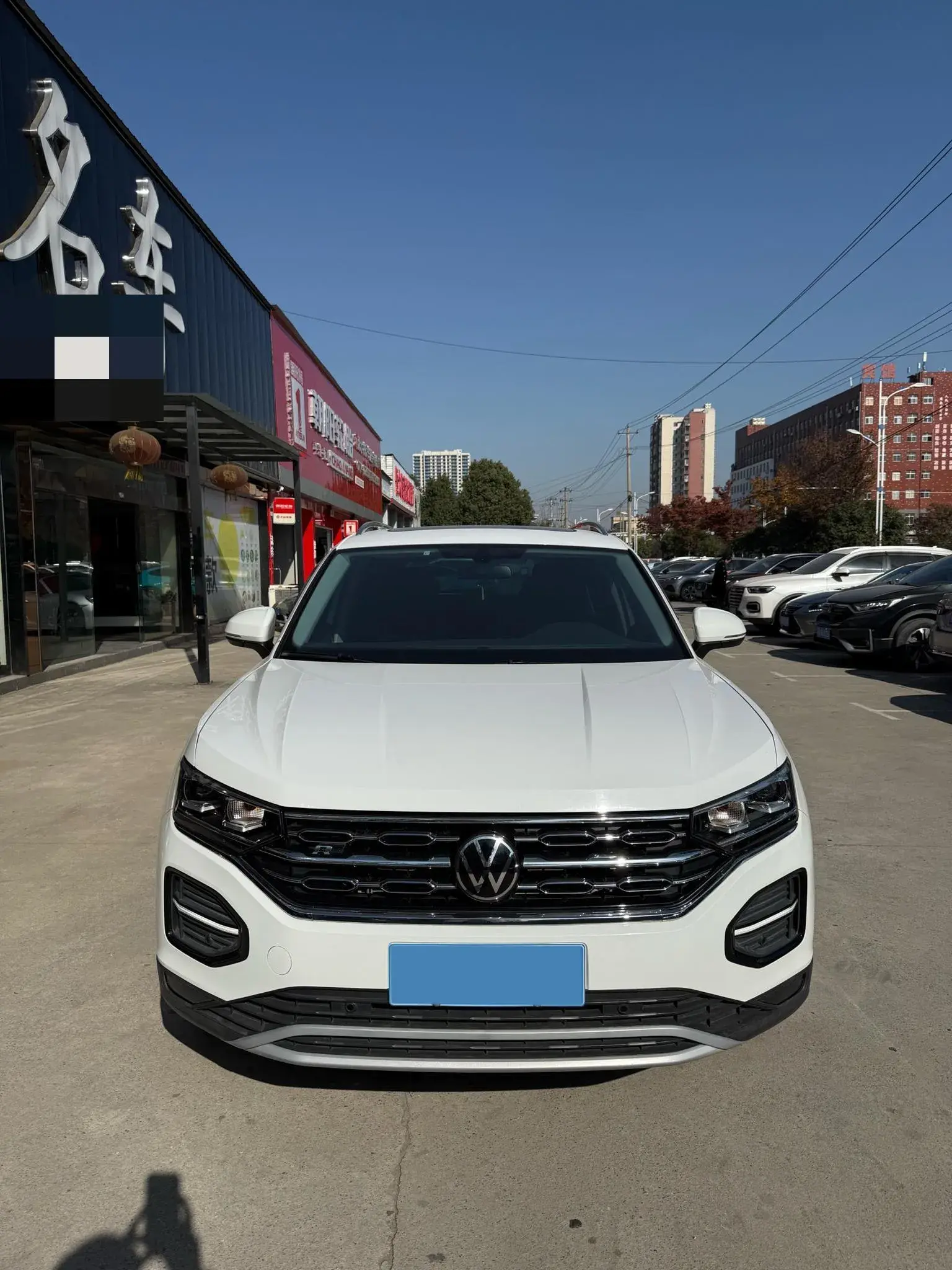 2022 VOLKSWAGEN TAYRON thumbnail 2