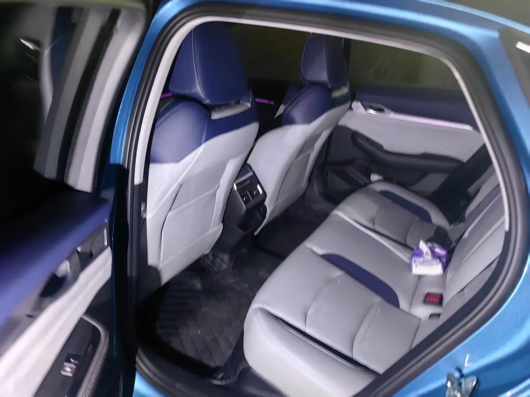 2020 GEELY TUGELLA thumbnail 3