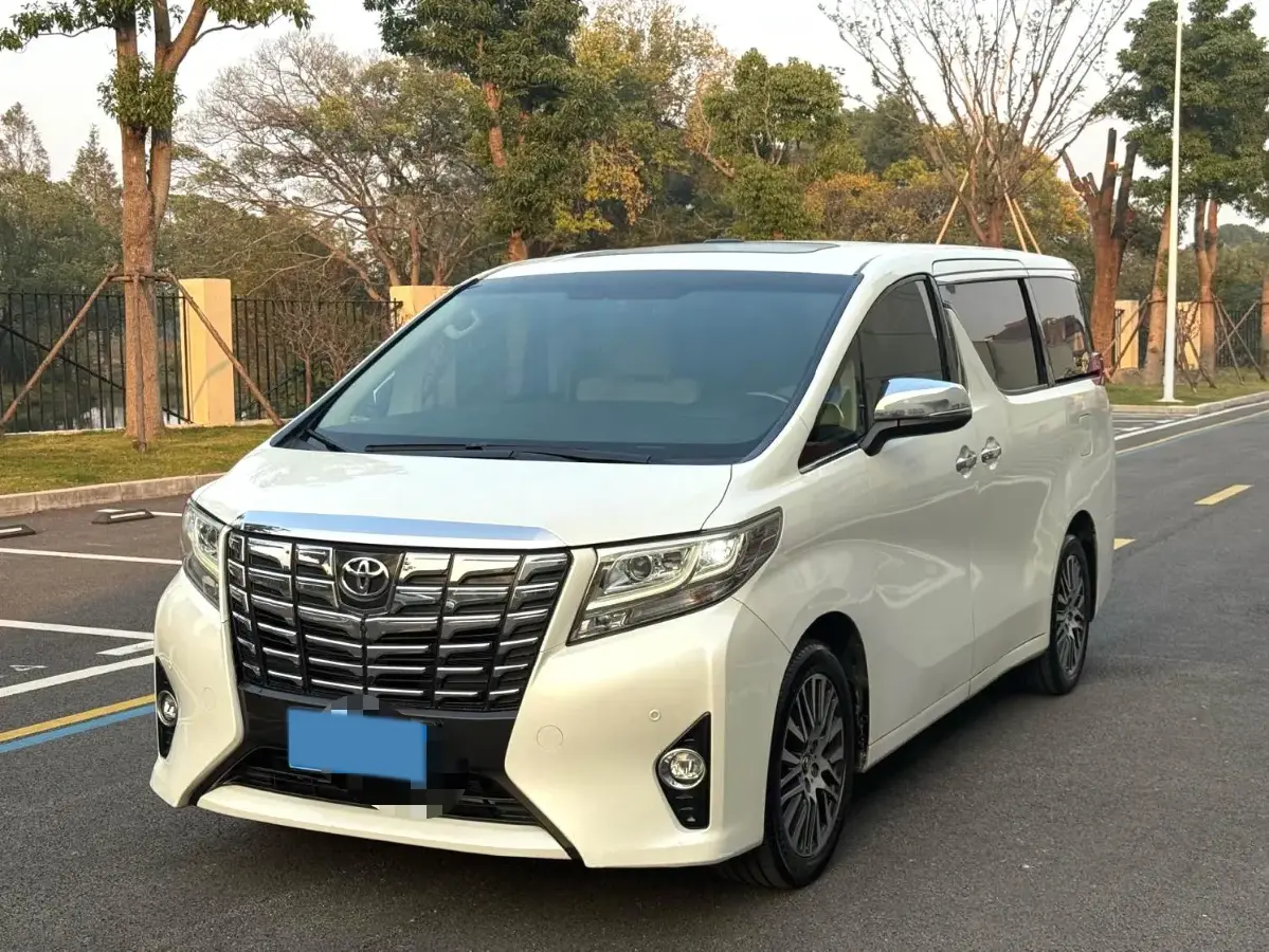 2018 Toyota Alphard 3.5L 275HP V6 6AT