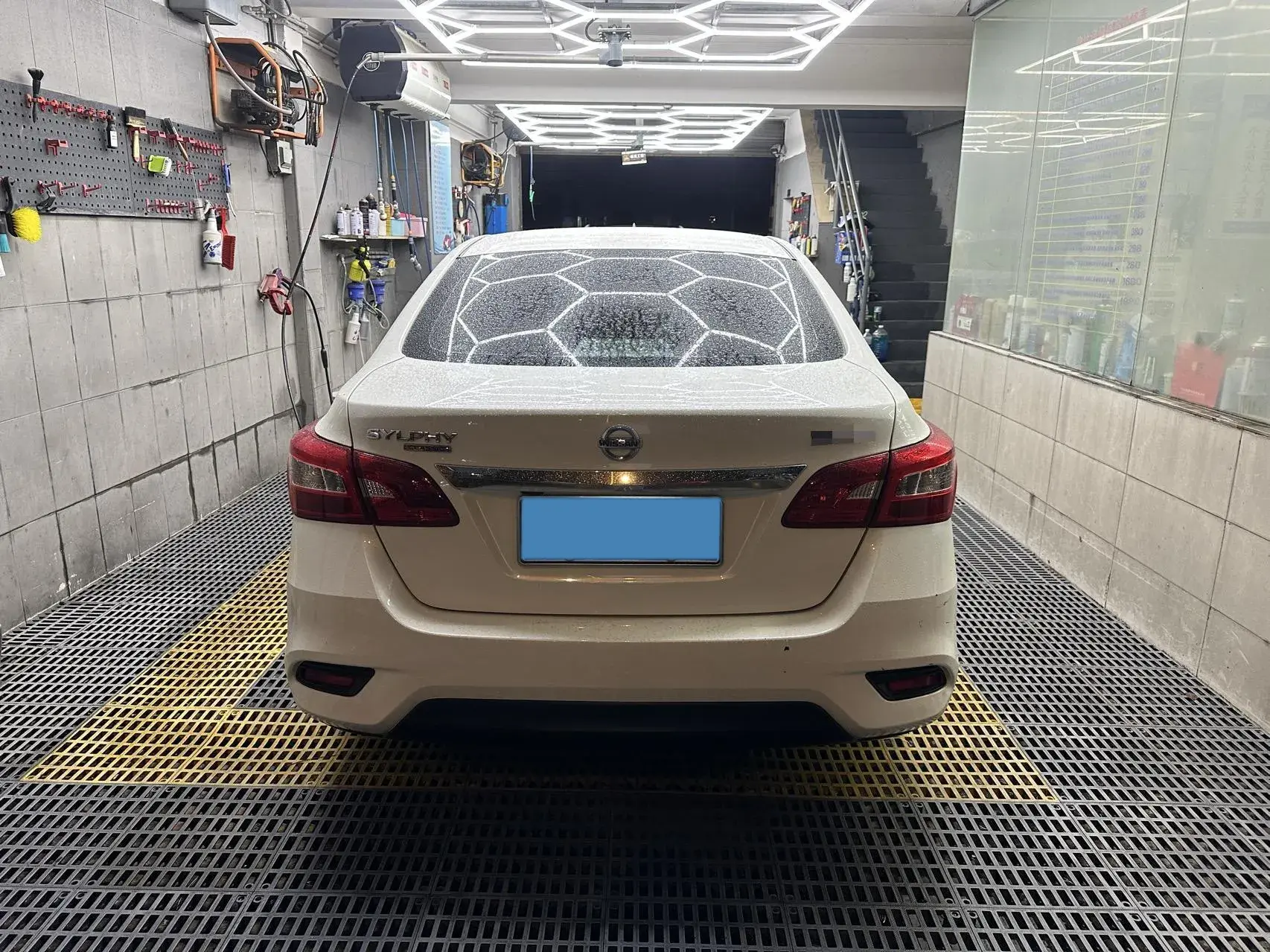 2022 NISSAN SYLPHY thumbnail 3