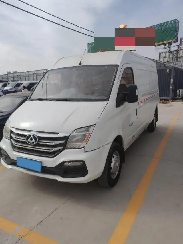 2013 MAXUS XinTu V80 2.5T 136HP L4 5MT