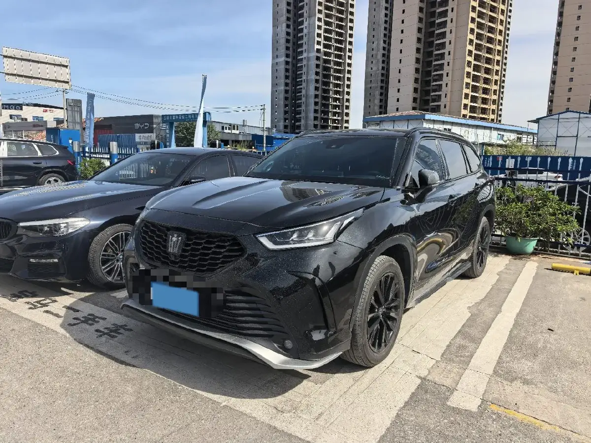 2024 Toyota Crown Kluger 2.0T 248HP L4 8AT