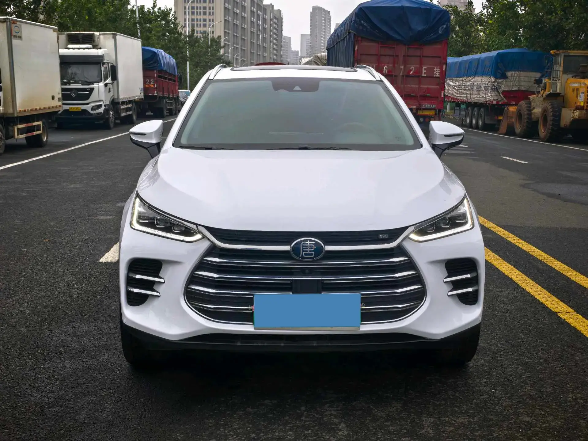 2019 BYD TANG thumbnail 3