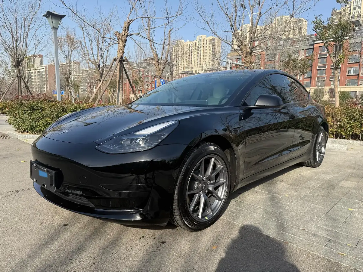 2022 Tesla Model 3 BEV 60KWH